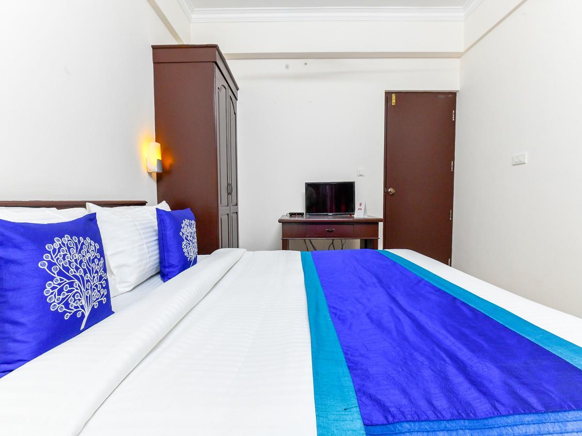Oyo 11309 Hotel Green Land Residency Kochi Exterior photo