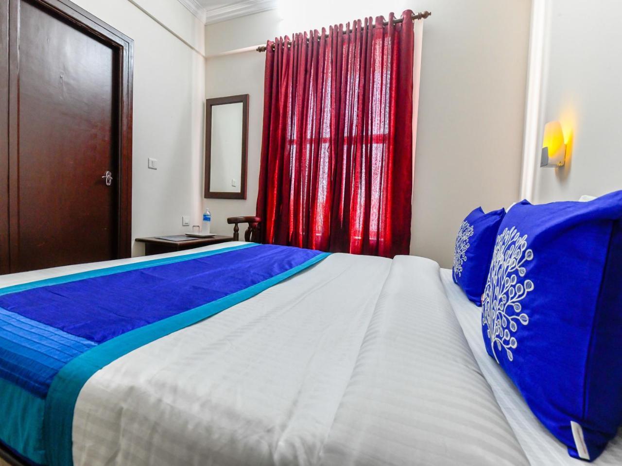 Oyo 11309 Hotel Green Land Residency Kochi Exterior photo