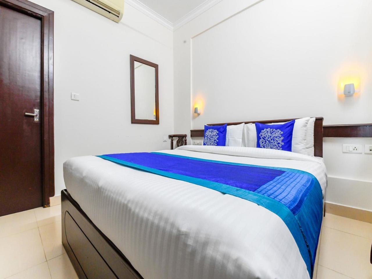 Oyo 11309 Hotel Green Land Residency Kochi Exterior photo