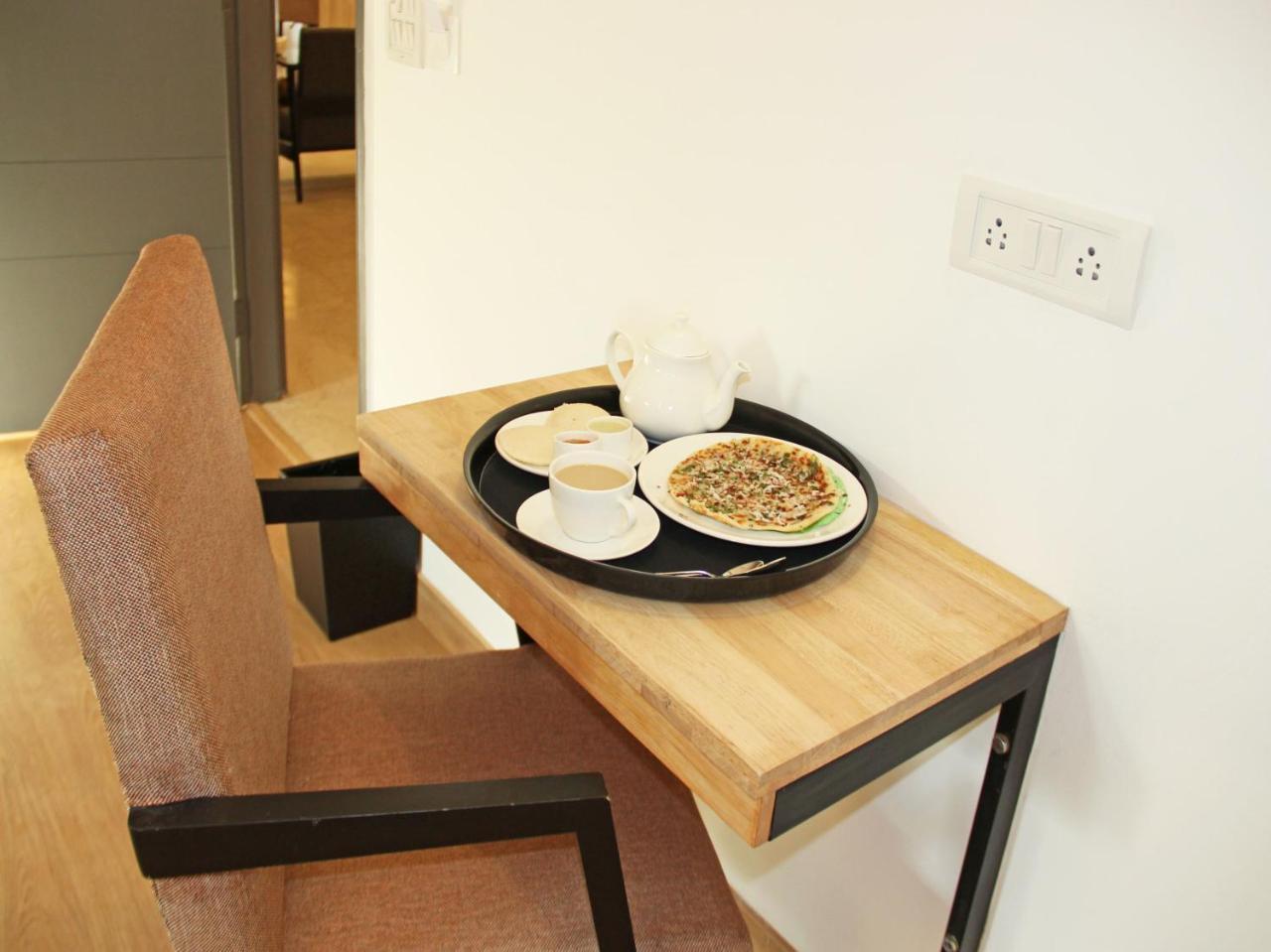 Oyo 11309 Hotel Green Land Residency Kochi Exterior photo