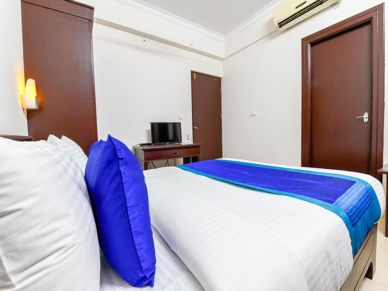 Oyo 11309 Hotel Green Land Residency Kochi Exterior photo